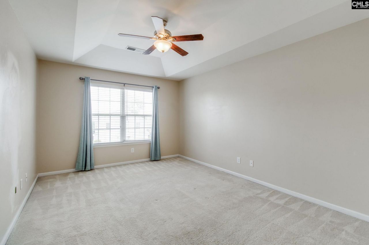 145 Drooping Leaf Drive  Photo 9