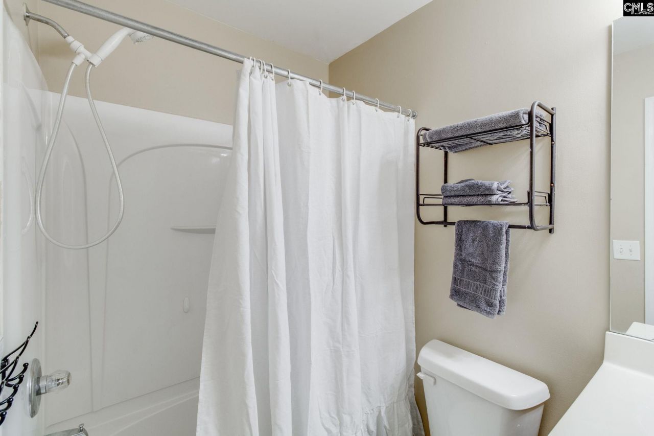 145 Drooping Leaf Drive  Photo 19