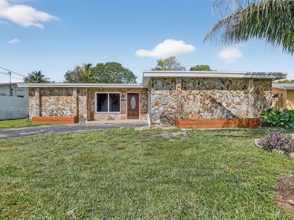 2521 NW 72nd Ave, Unit 2521, Sunrise, FL 33313