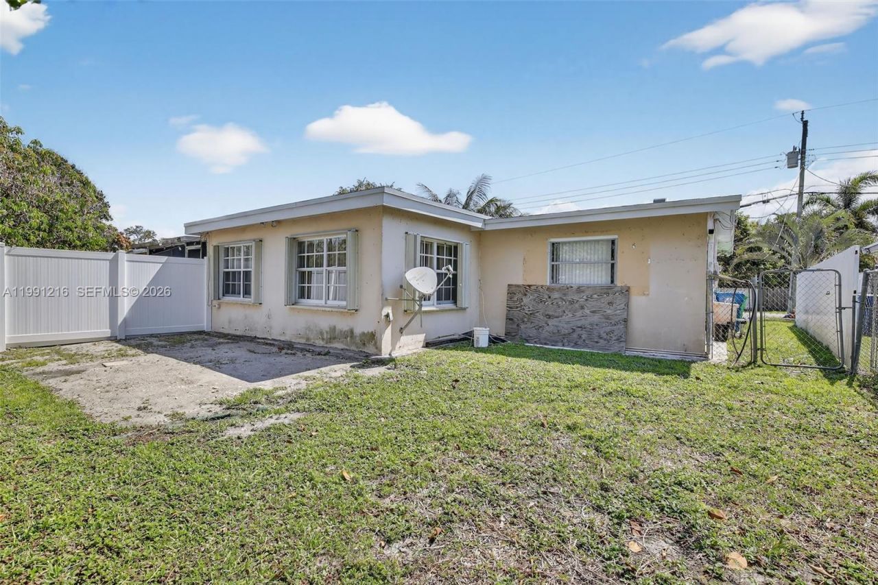 2521 NW 72nd Ave, Unit 2521, Sunrise, FL 33313 Photo