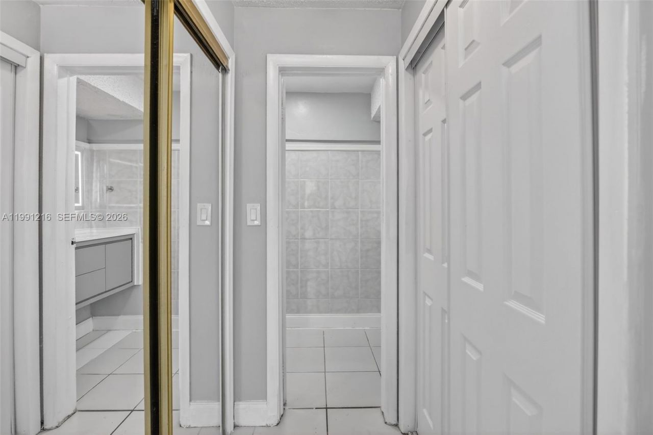 2521 NW 72nd Ave, Unit 2521, Sunrise, FL 33313 Photo