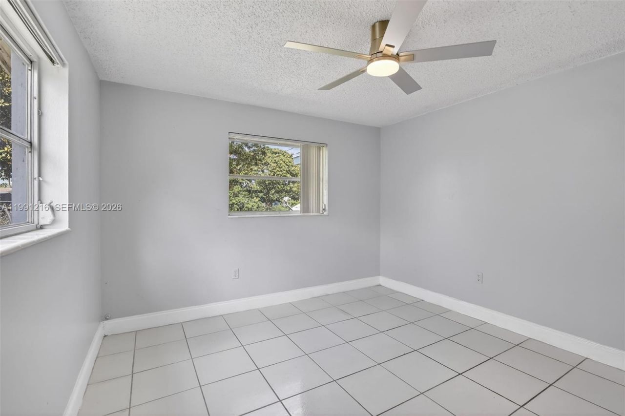 2521 NW 72nd Ave, Unit 2521, Sunrise, FL 33313 Photo