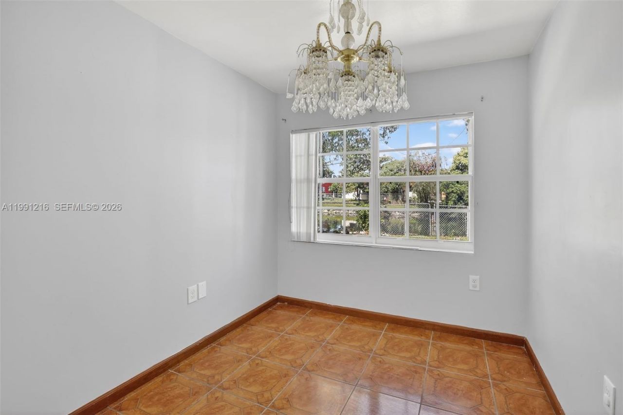 2521 NW 72nd Ave, Unit 2521, Sunrise, FL 33313 Photo