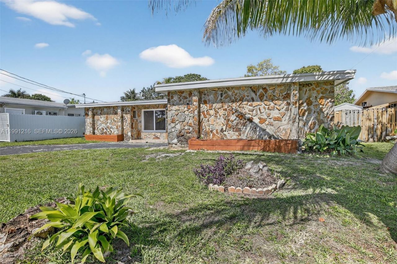 2521 NW 72nd Ave, Unit 2521, Sunrise, FL 33313 Photo