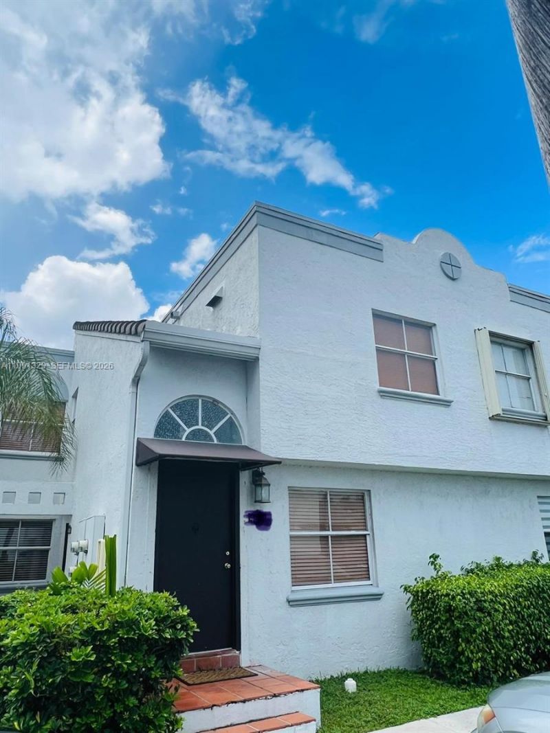 4990 NW 97th Pl , Unit 314, Doral, FL 33178 Photo