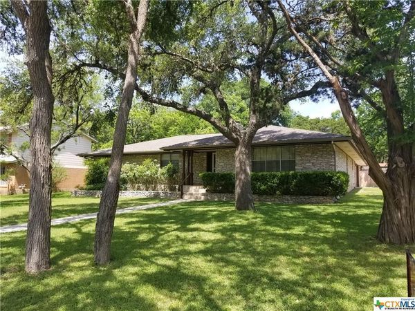 700 Franklin DR, San Marcos, TX 78666