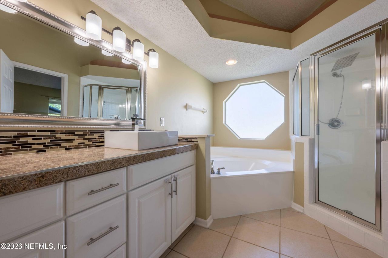 7940 Ortega Bluff Parkway, Jacksonville, FL 32244 Photo