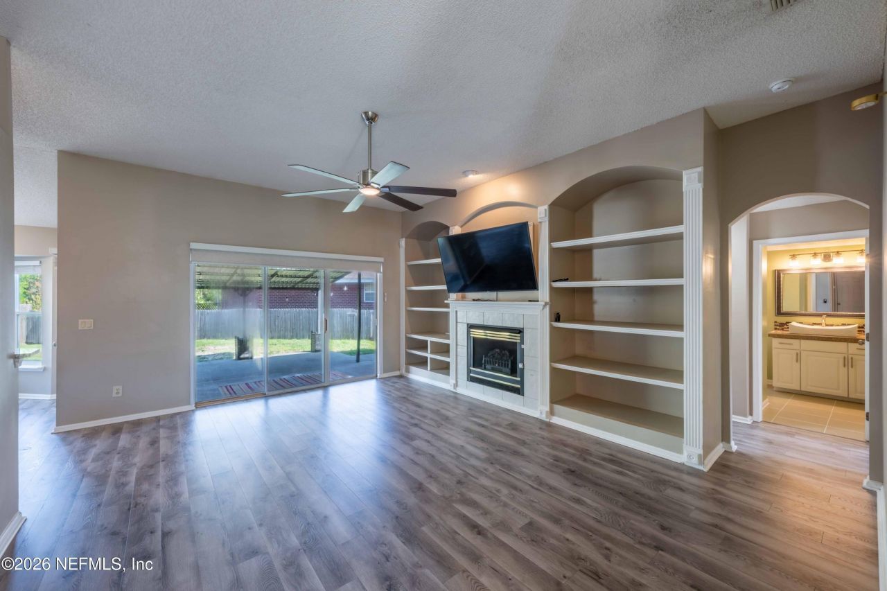 7940 Ortega Bluff Parkway, Jacksonville, FL 32244 Photo