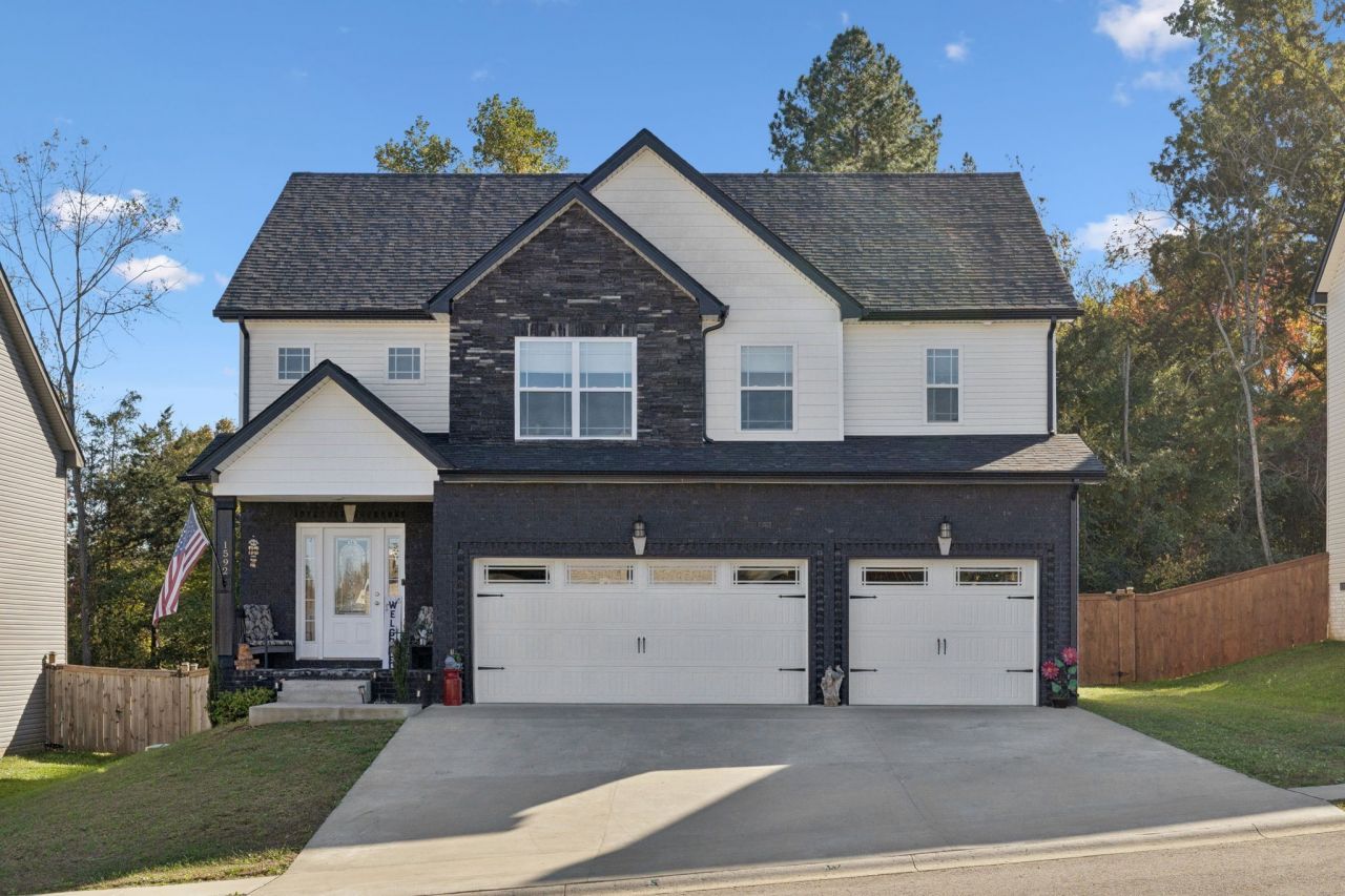 1592 Malone Way, Clarksville, TN 37043 Main Photo