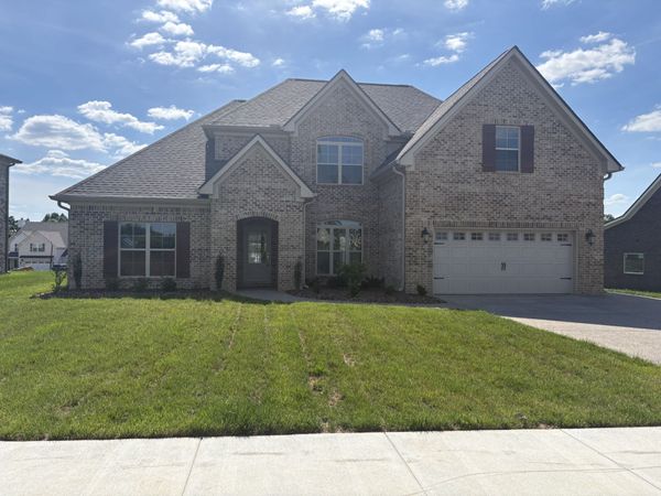 927 Licinius Ln, Murfreesboro, TN 37128
