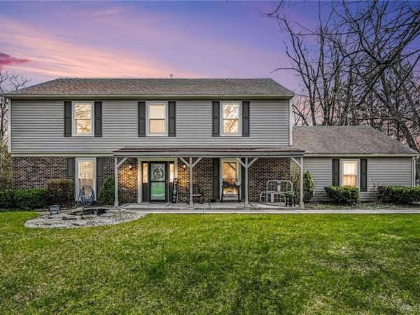 10200 Wright Brothers Court, Centerville, OH 45458