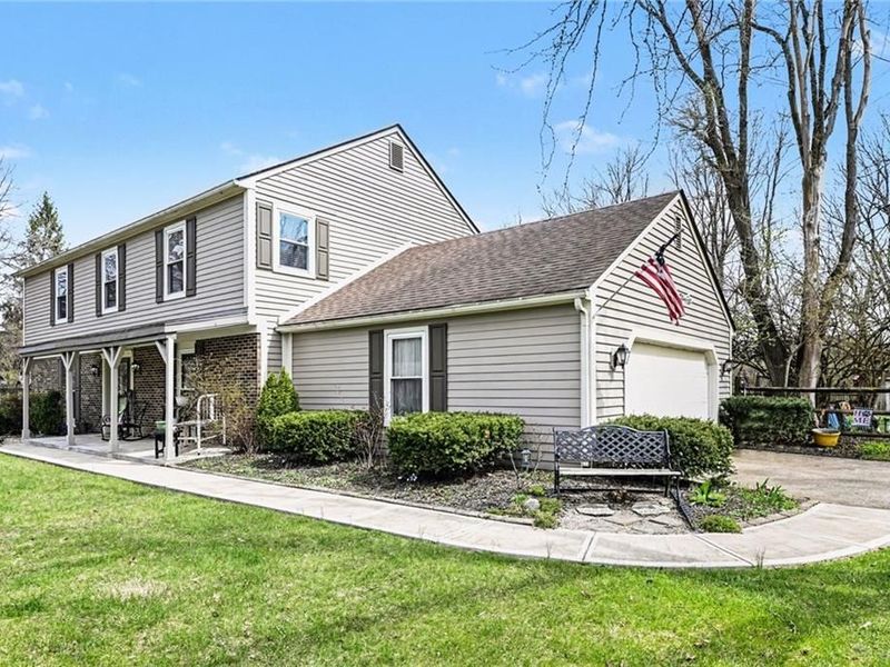 10200 Wright Brothers Court, Centerville, OH 45458 Photo 3