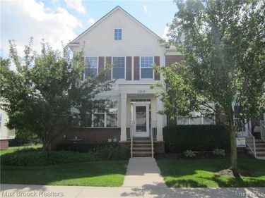 12110 EGRET Lane, Wolverine Lake Vlg, MI 48390