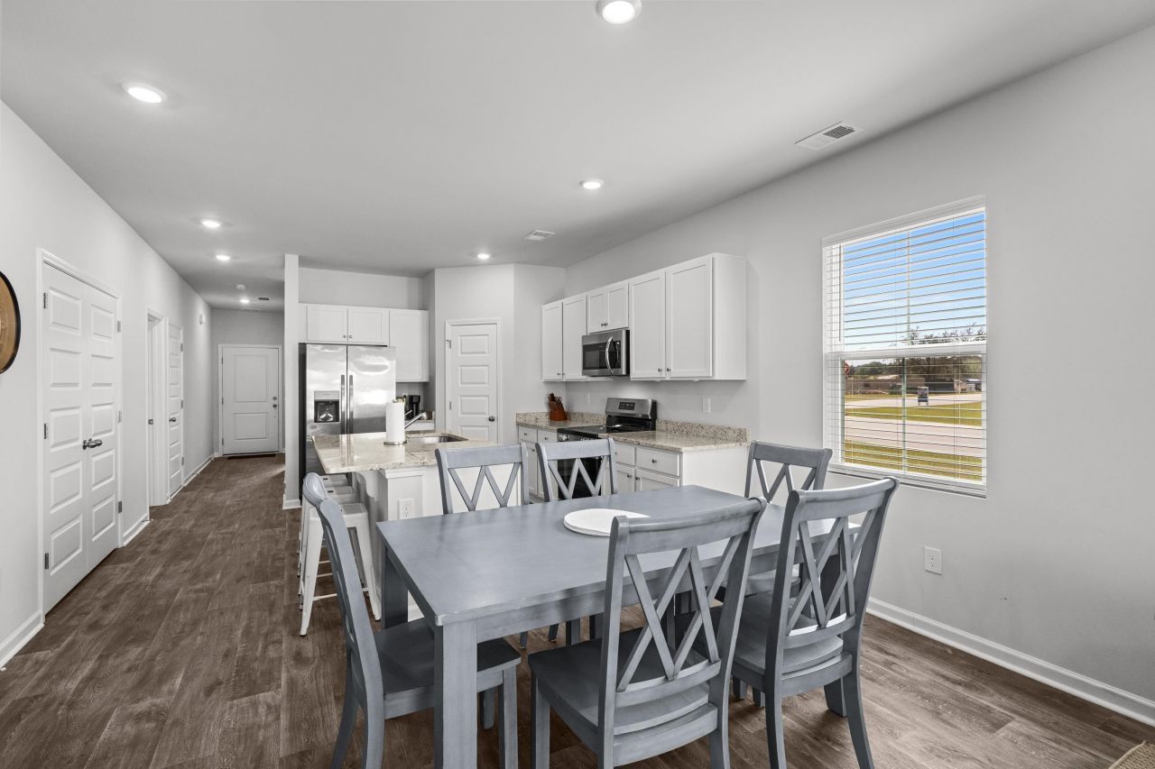 135 Talladega Dr.  Photo 12