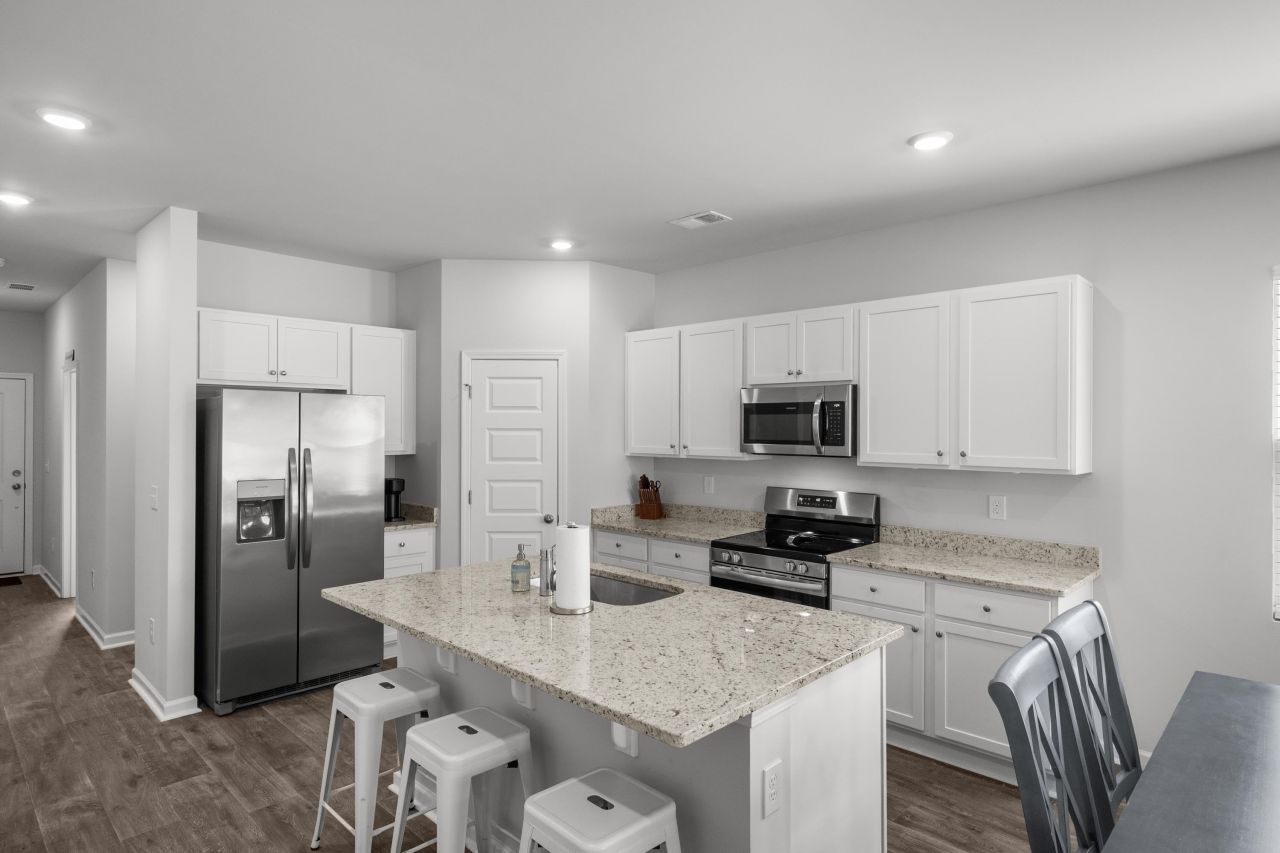 135 Talladega Dr.  Photo 14