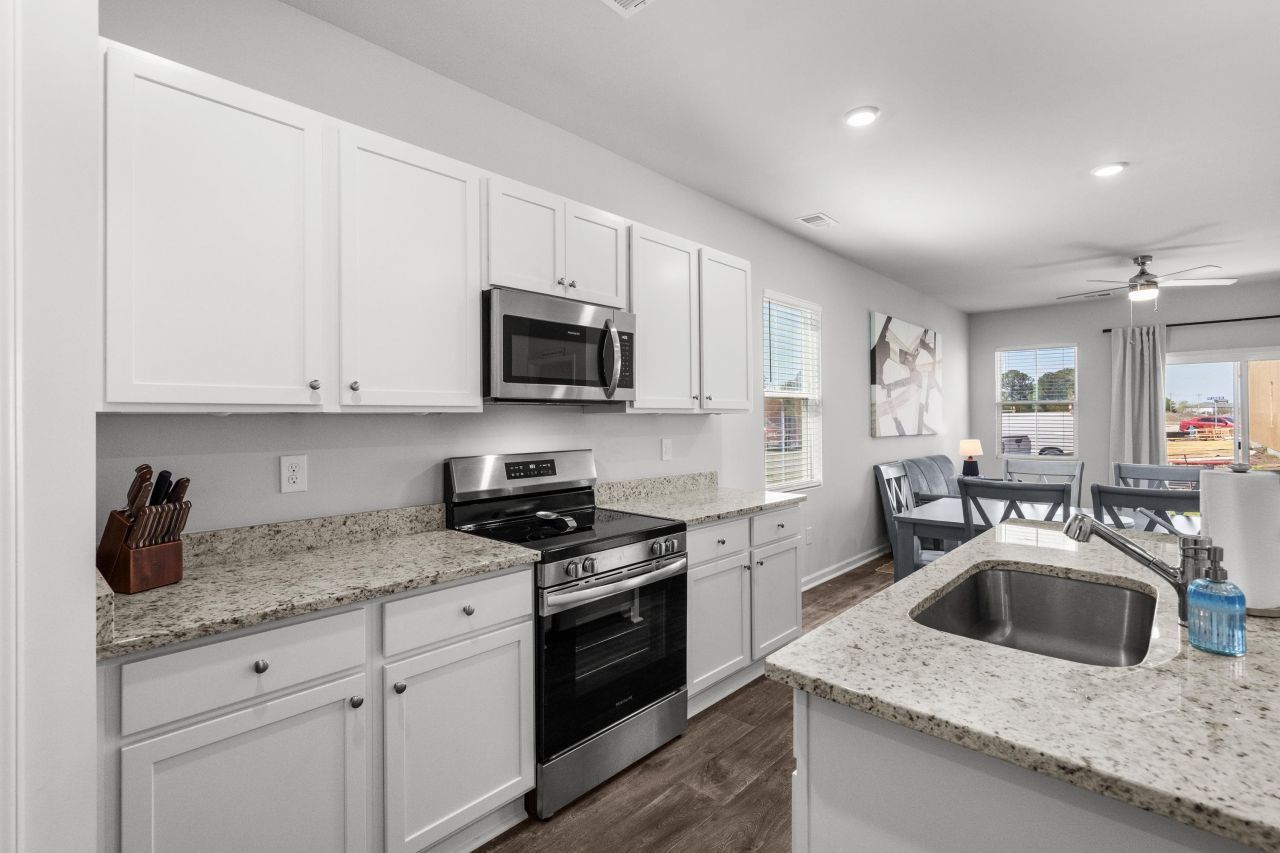 135 Talladega Dr.  Photo 16