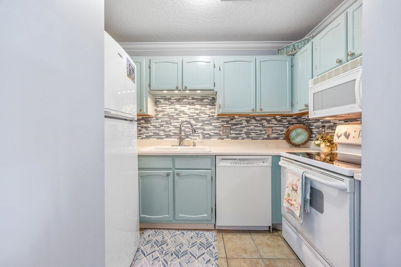 7700 Porcher Dr. Photo 12