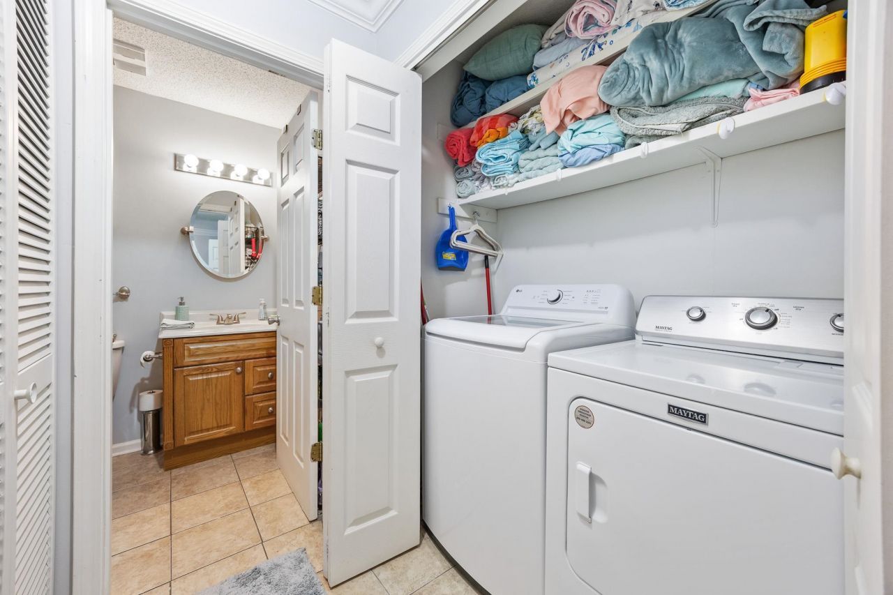 7700 Porcher Dr. Photo 24