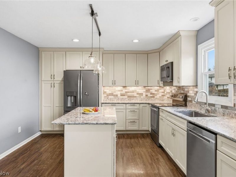 5235 Silver Maple Lane, Medina, OH 44256 Photo 13