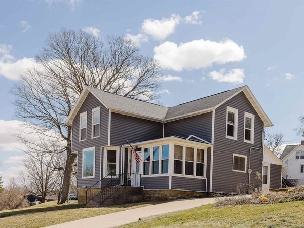 318 Maiden Street, Mineral Point, WI 53565