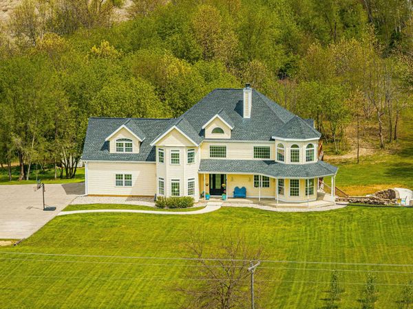 2222 County Road A, Stoughton, WI 53589