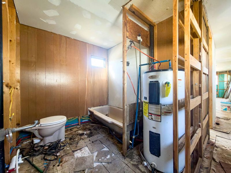 8312 OH-366 , Unit 21, Russells Point, OH 43348 Photo 10