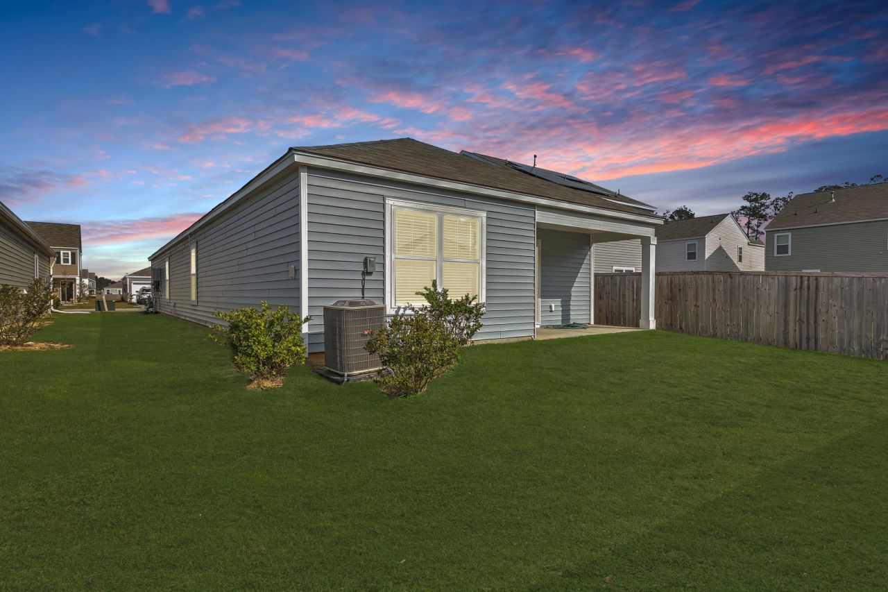 325 Coral Sunset Way Photo 36