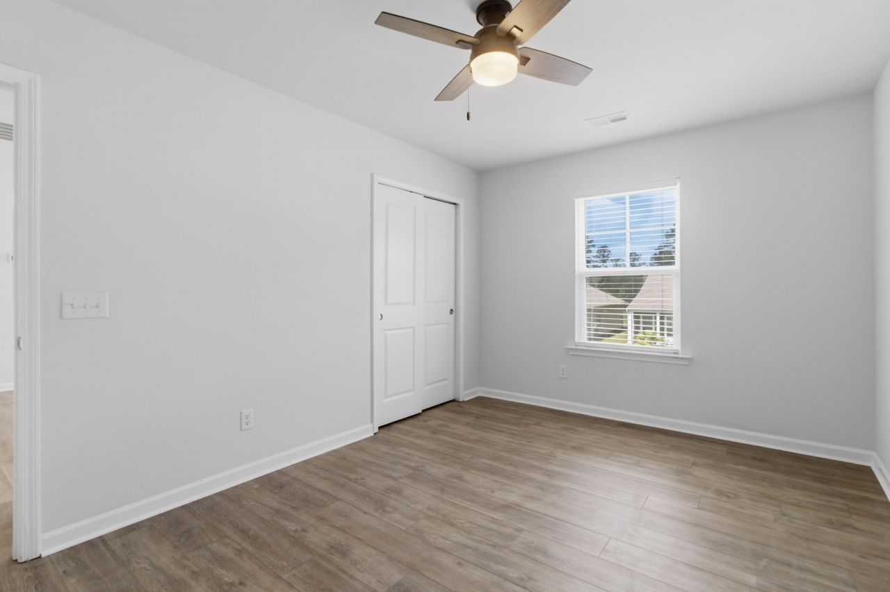 228 Hayworth Road Photo 30