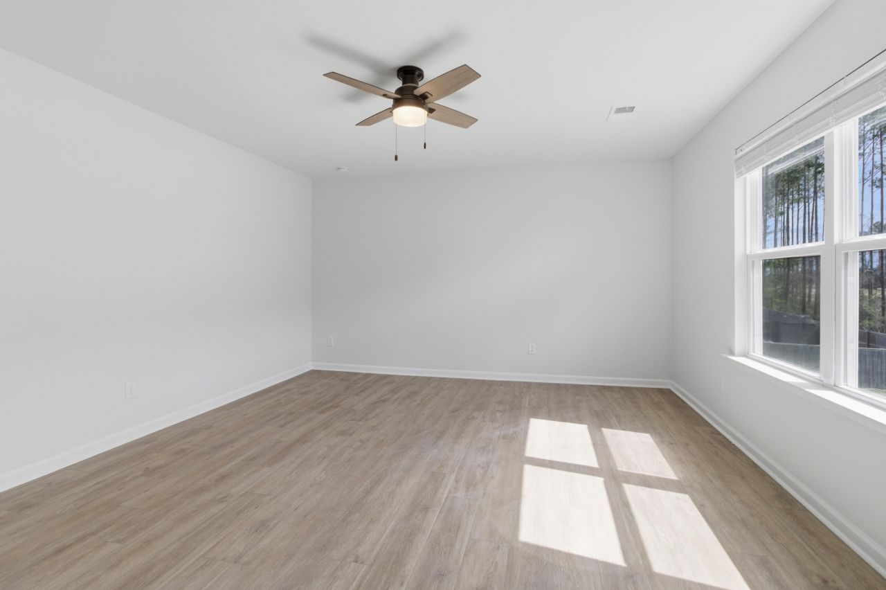 228 Hayworth Road Photo 34