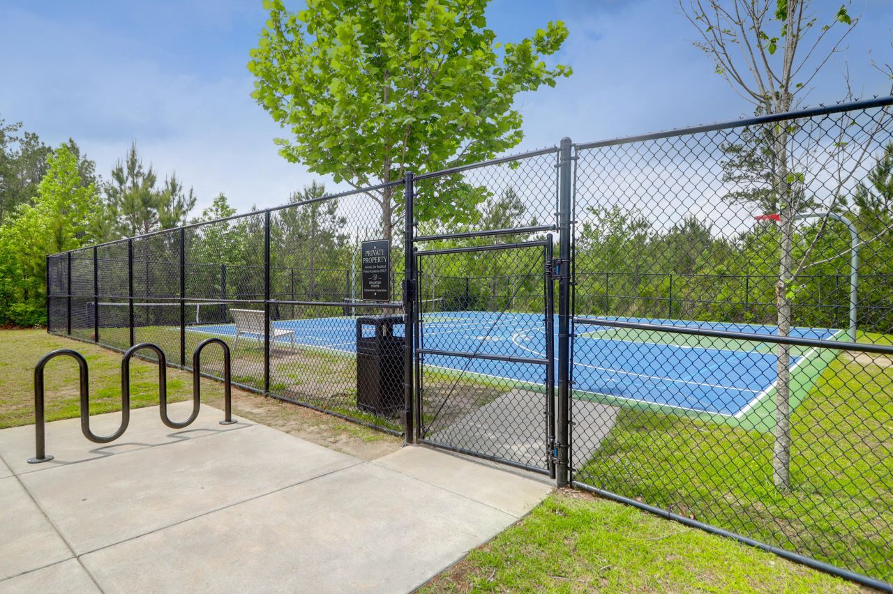 228 Hayworth Road Photo 48