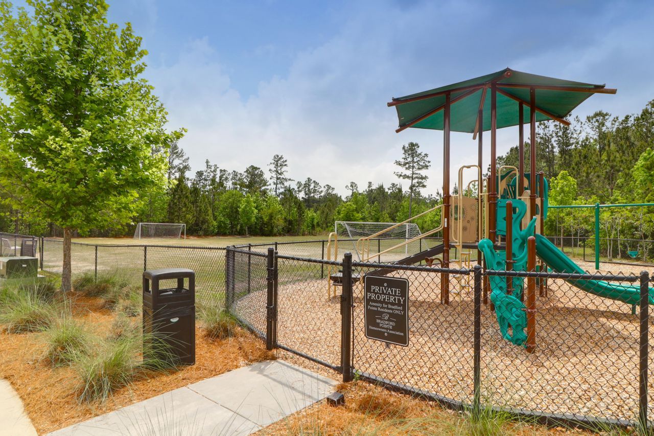 228 Hayworth Road Photo 49