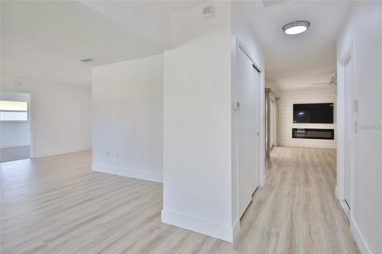 2834 Hardee Drive, Sarasota, FL 34231 Photo