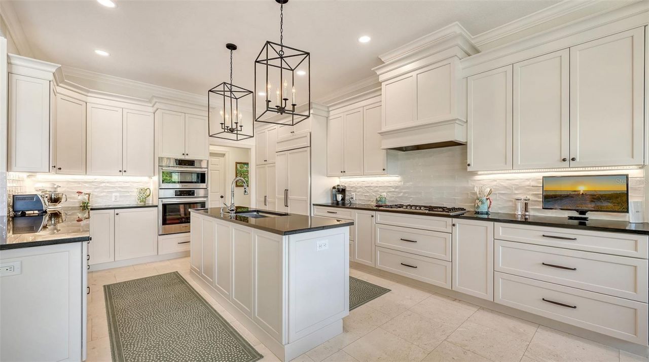 434 E Macewen Drive, Osprey, FL 34229 Photo