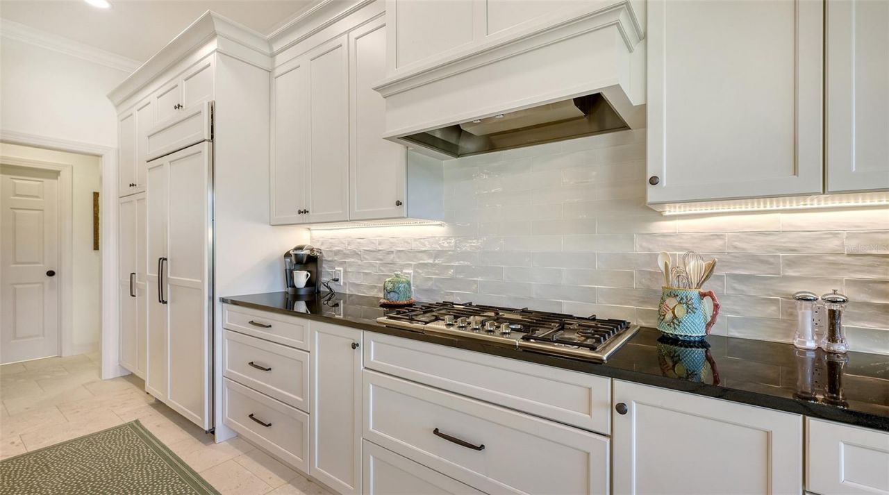 434 E Macewen Drive, Osprey, FL 34229 Photo