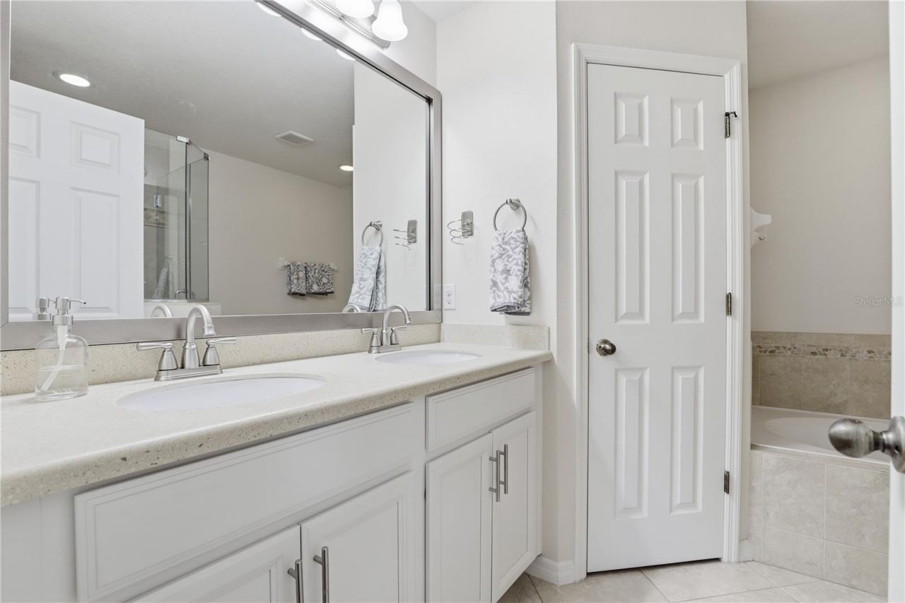 5335 Hidden Cypress Lane, Oviedo, FL 32765 Photo