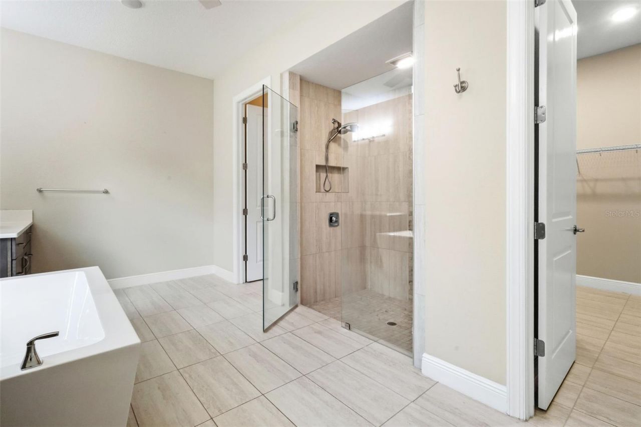 14907 Tavares Mill Avenue, Lithia, FL 33547 Photo