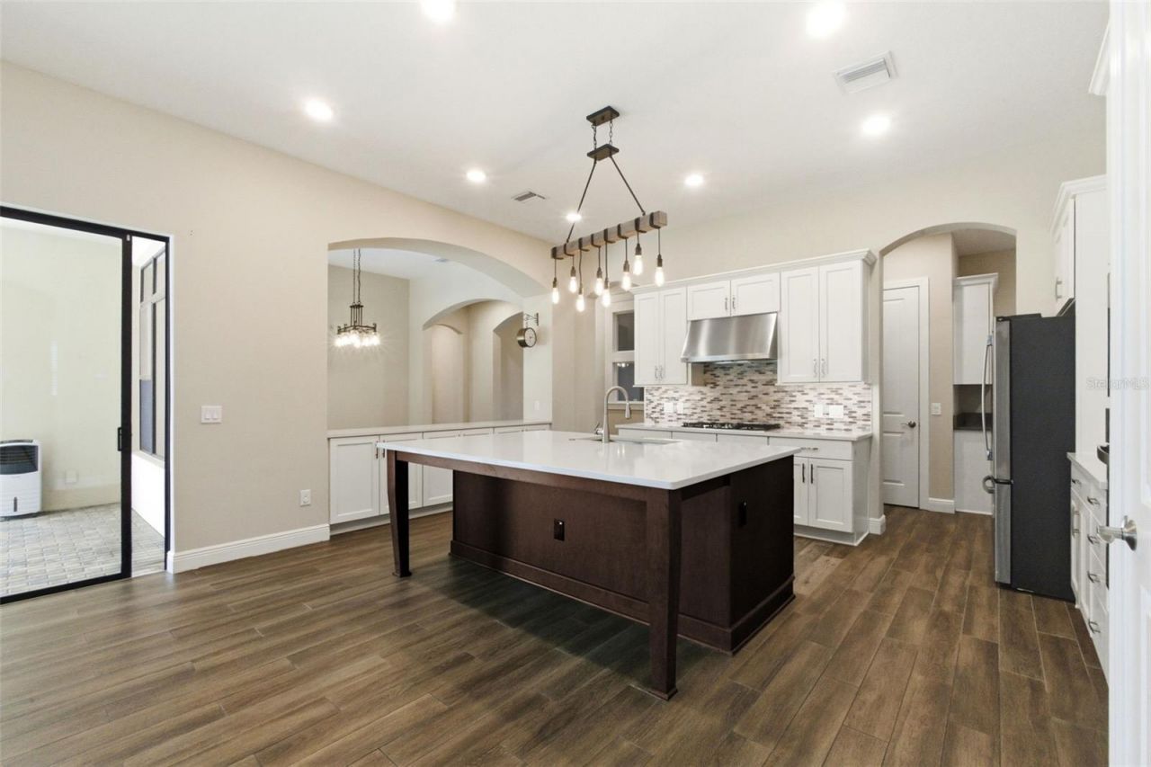 14907 Tavares Mill Avenue, Lithia, FL 33547 Photo