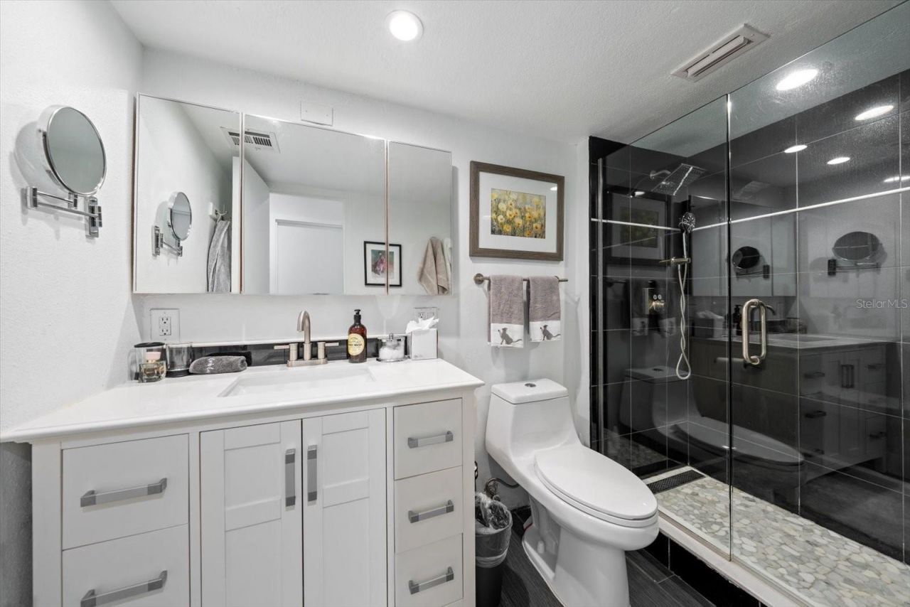 470 3rd Street S, Unit 403, Saint Petersburg, FL 33701 Photo