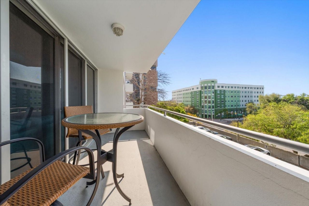 470 3rd Street S, Unit 403, Saint Petersburg, FL 33701 Photo