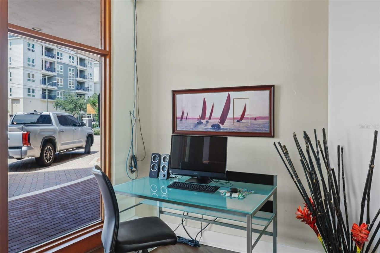 470 3rd Street S, Unit 413, Saint Petersburg, FL 33701 Photo