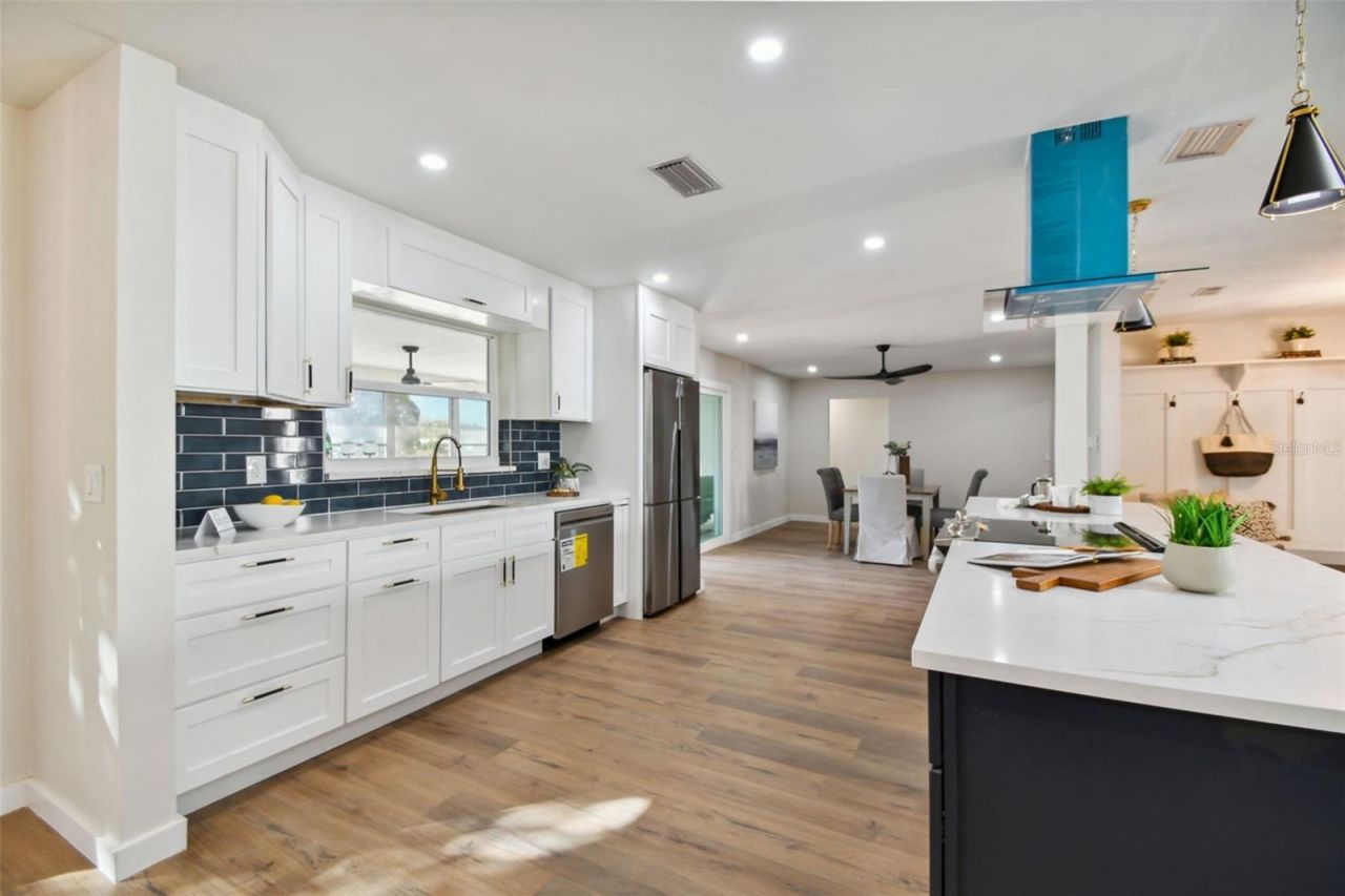 570 Casler Avenue, Clearwater, FL 33755 Photo