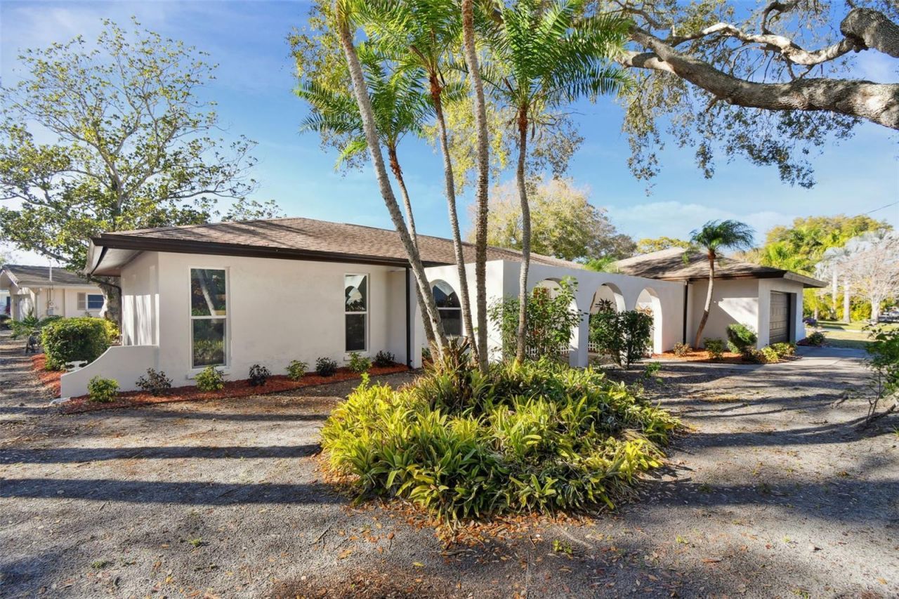 570 Casler Avenue, Clearwater, FL 33755 Photo