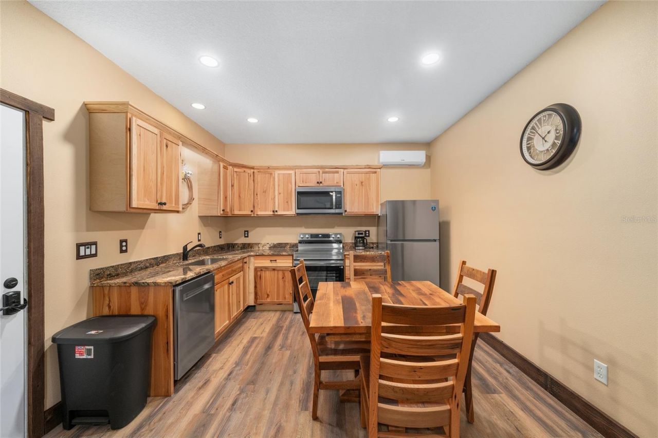 13869 S Hwy 475 , Summerfield, FL 34491 Photo