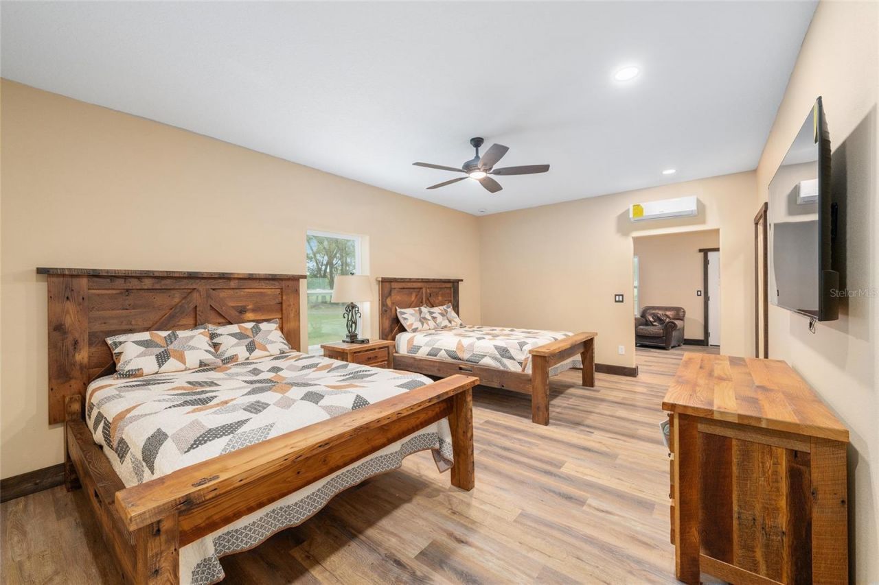 13869 S Hwy 475 , Summerfield, FL 34491 Photo