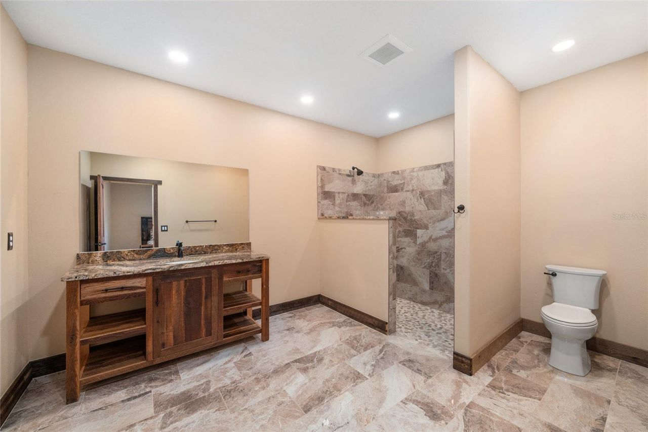 13869 S Hwy 475 , Summerfield, FL 34491 Photo