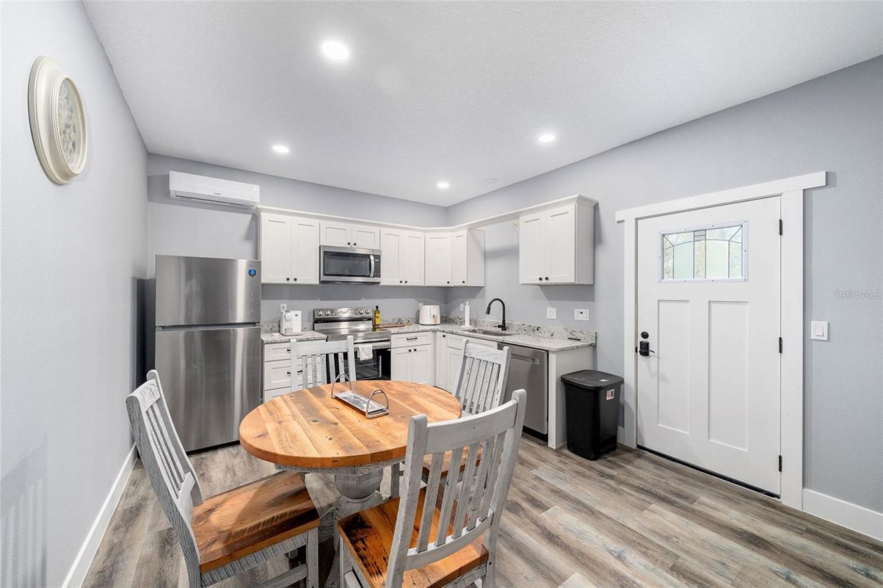 13869 S Hwy 475 , Summerfield, FL 34491 Photo