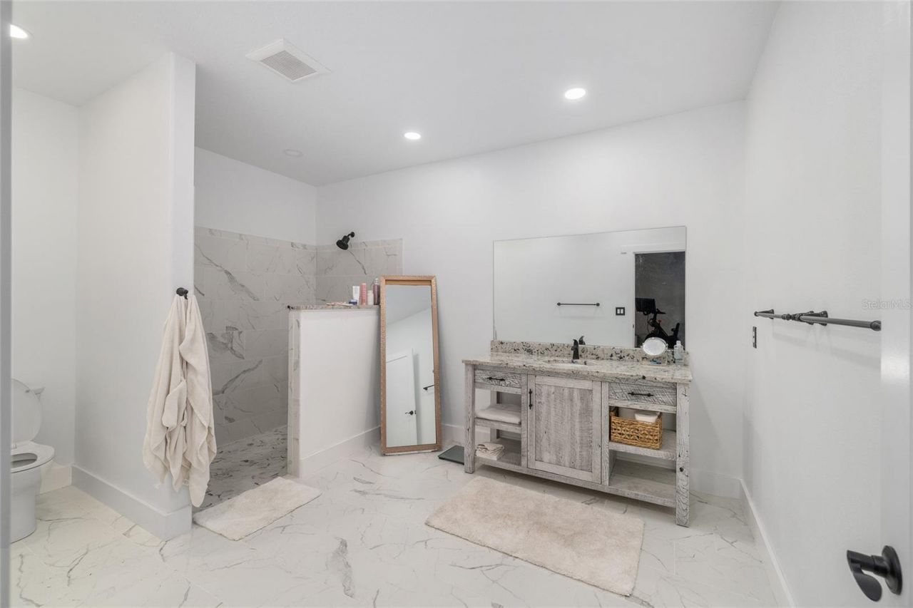 13869 S Hwy 475 , Summerfield, FL 34491 Photo