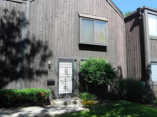 129 Balmoral Court, Kalamazoo, MI 49006