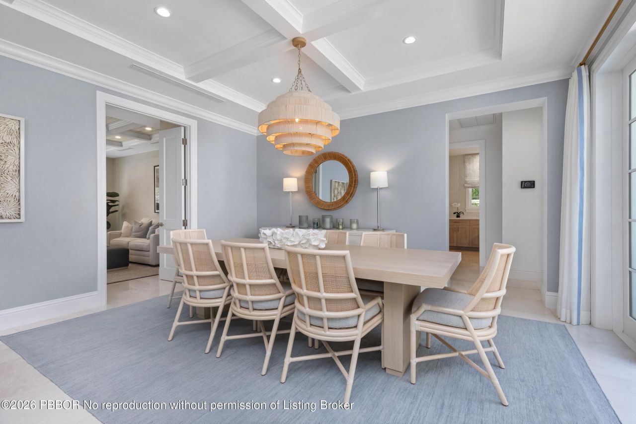 211 Ocean Terrace, Palm Beach, FL 33480 Photo