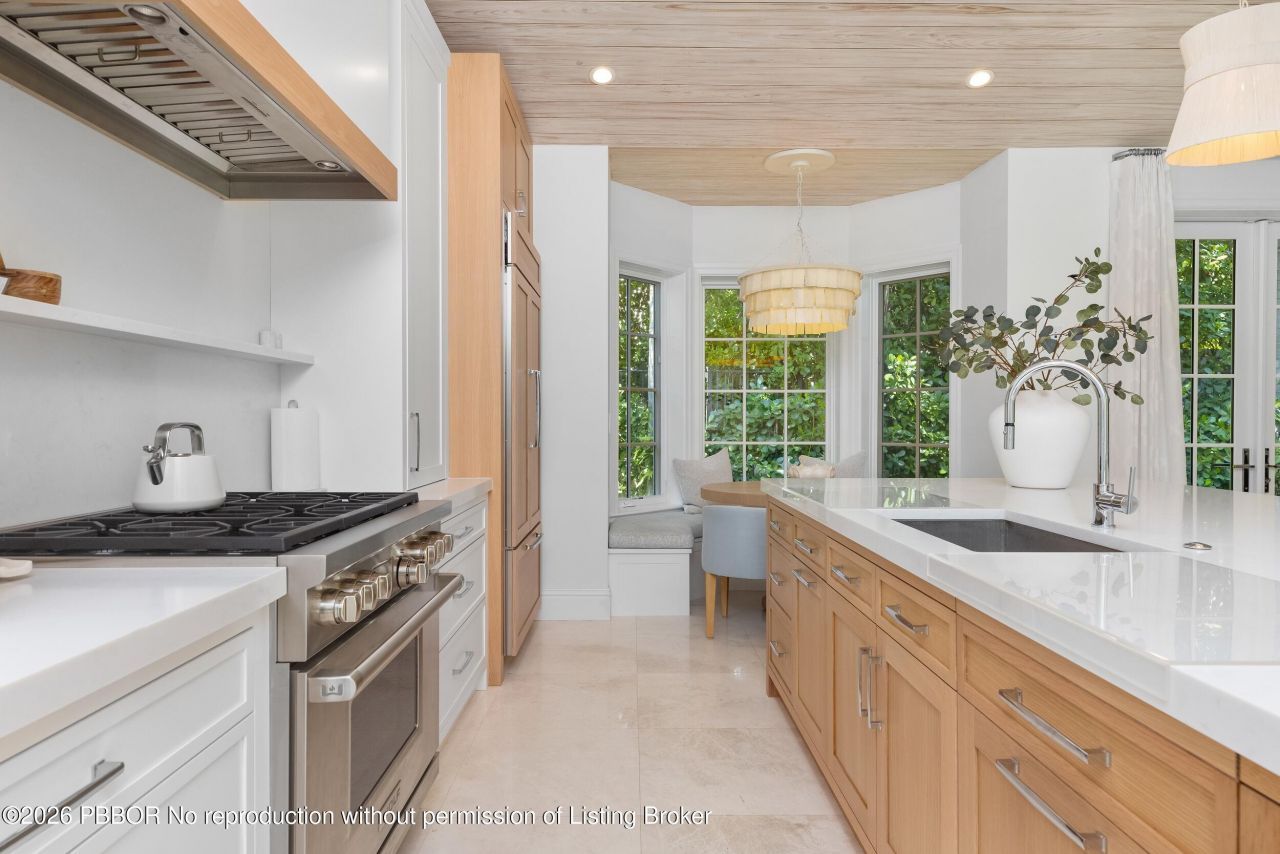 211 Ocean Terrace, Palm Beach, FL 33480 Photo